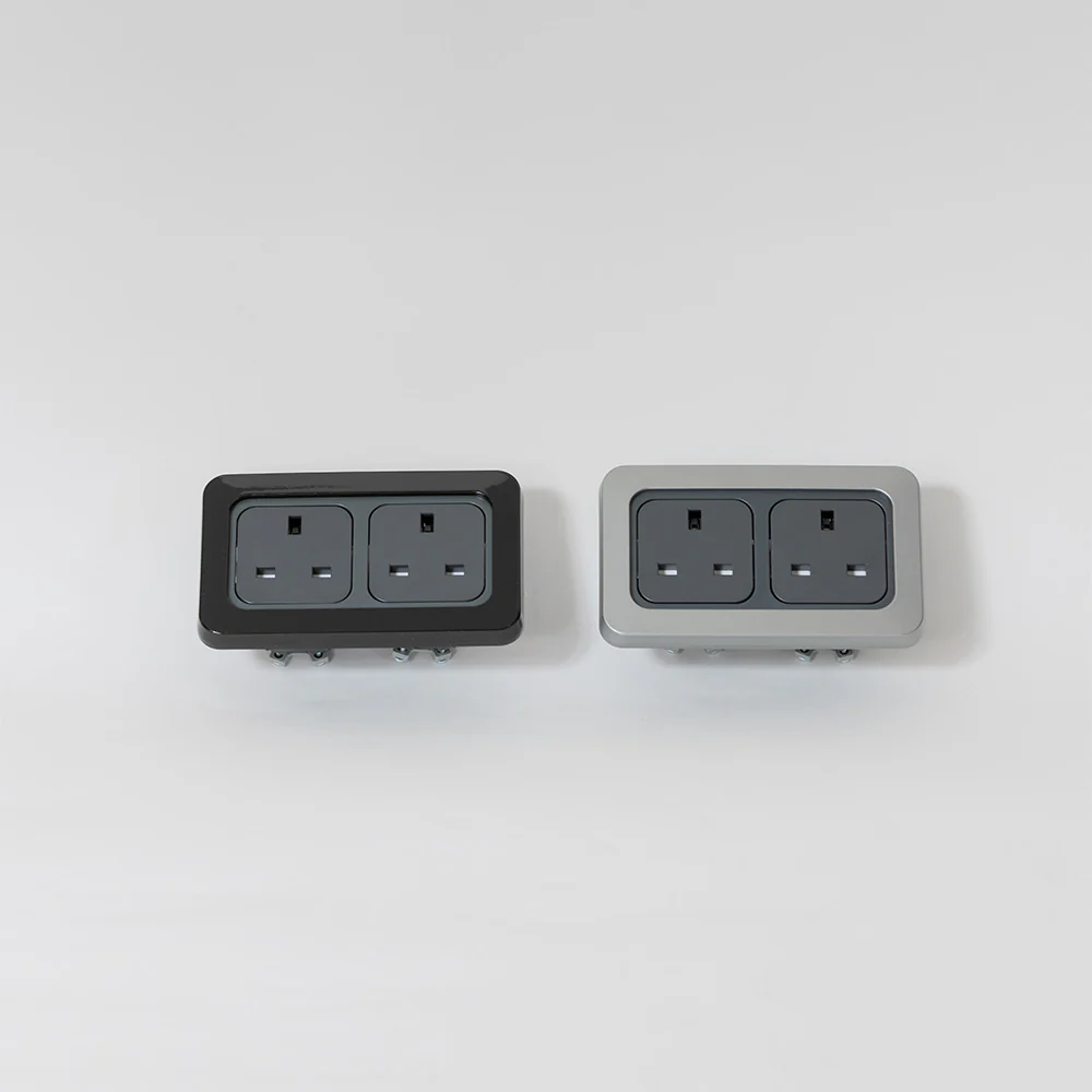 Full Electrical Camper Conversion Mains 240V 8A 2-way Wiring Kit - Image 4
