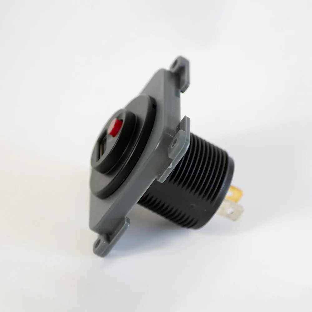 C-line Modular System Single Switched USB Port 12V - Image 2